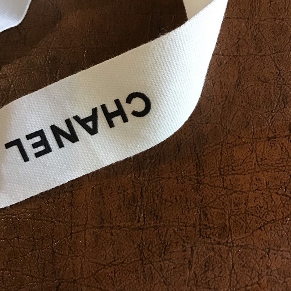 Chanel ribbon authentic Chanel Ribbon almost 10 feet - Picture 5 of 5